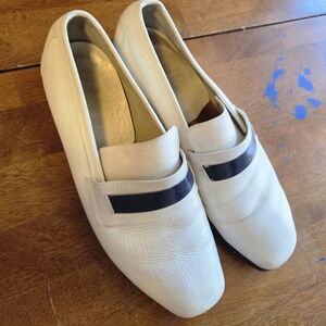 Vintage DACK'S Custom Grade Loafers – White & Navy Blue Mask – Made in Canada –